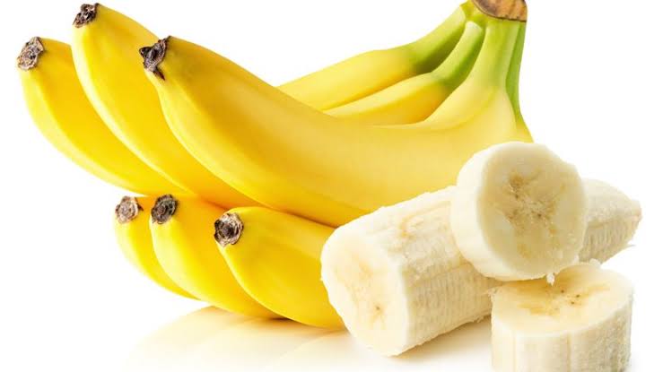10 avantages époustouflants de la banane pour les cheveux et la peau.